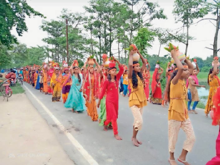 महाशिवरात्रिको पूर्वसन्ध्यामा कलश शोभायात्रा